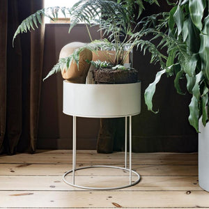 ferm LIVING Houseplants and Vases