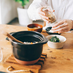 HARIO frying pans and pots
