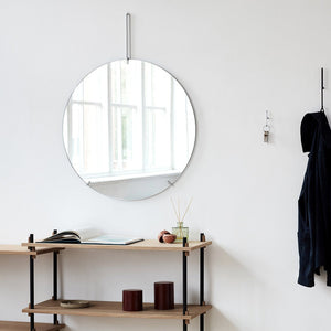 MOEBE mirror and dresser